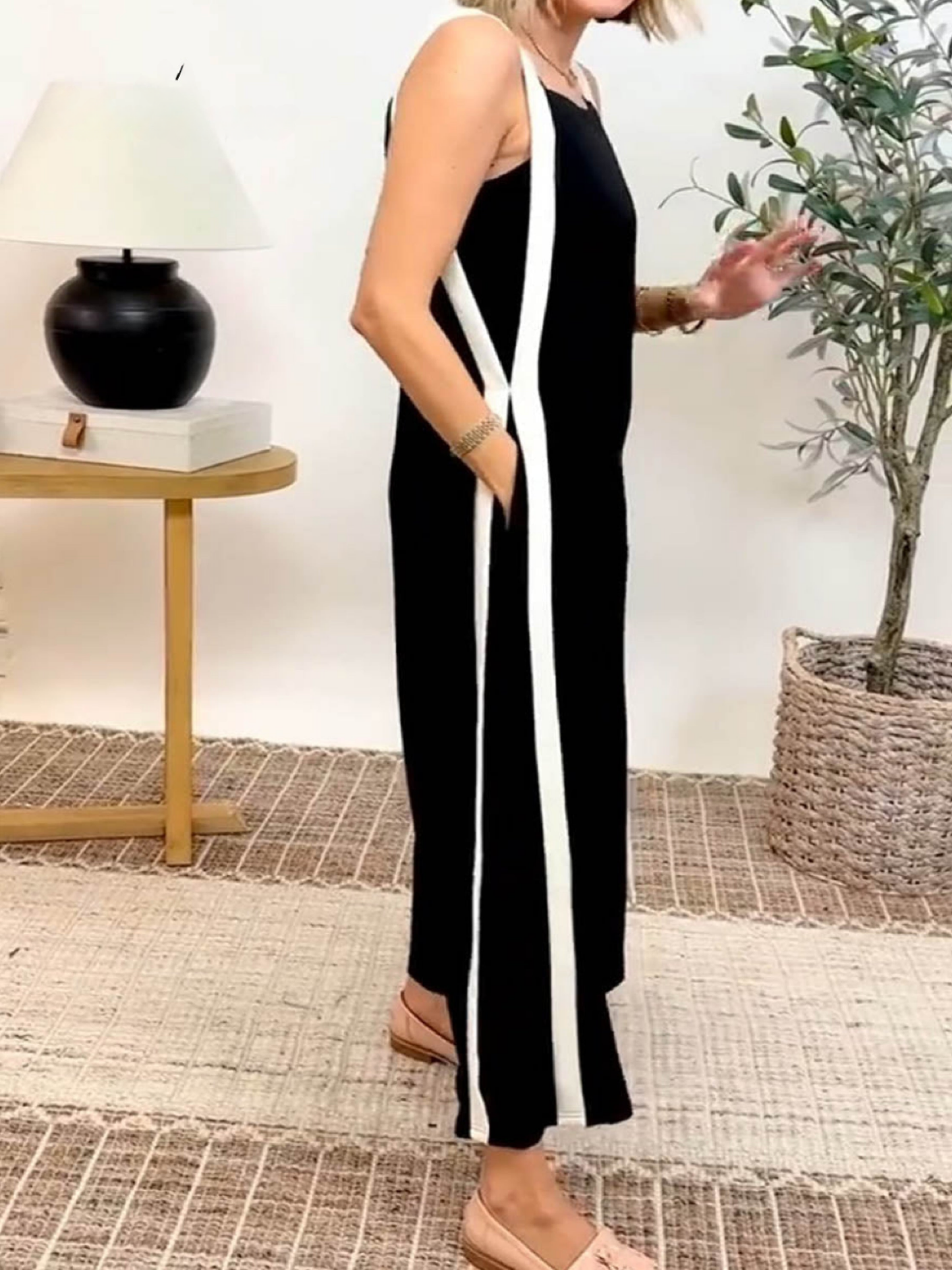 Layla | Combinaison fluide à rayures latérales pour femme