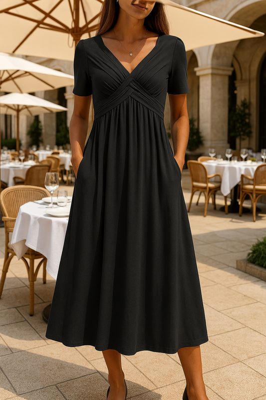 Adriana | Robe portefeuille à col croisé et coupe fluide