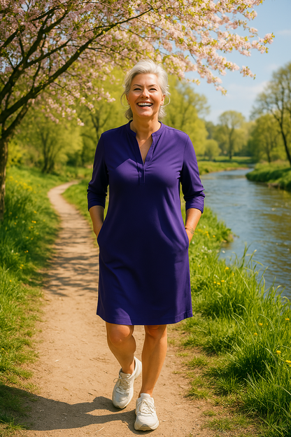 Aline | Robe décontractée à col fendu et manches trois-quarts